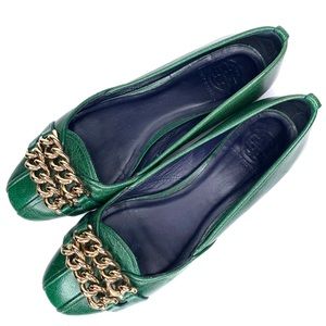 TORY BURCH Hana Green Gold Chain Accent Loafers